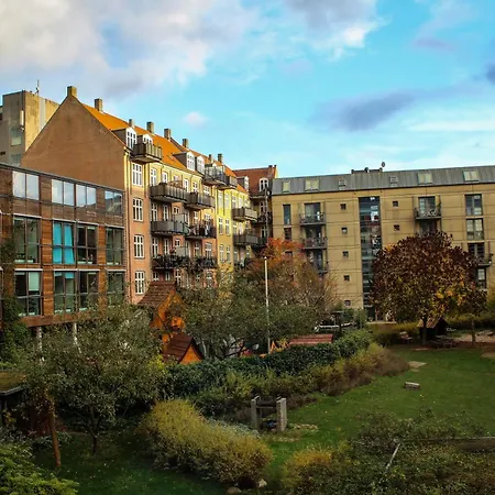 Centrally Located 4 *