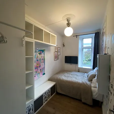 Centrally Located 4 Apartman